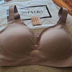 CurvVera Seamless Wireless Bra - Nude Brown Size 3XL NEW
